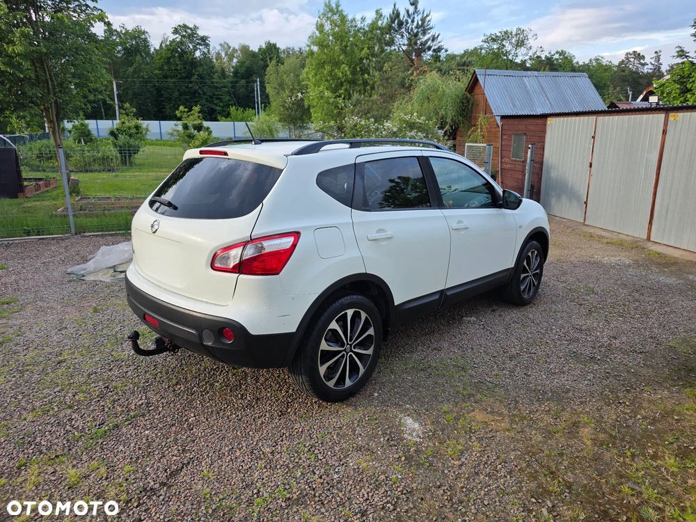 Nissan Qashqai 1.6 360 - 4