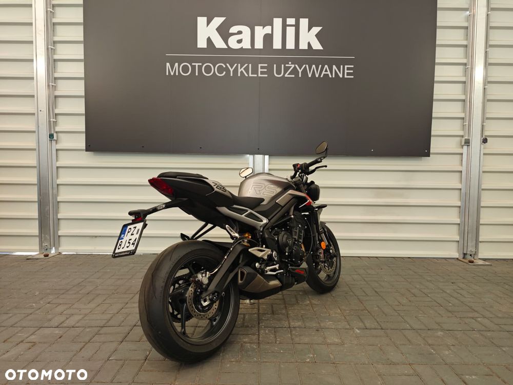 Triumph Street Triple - 3