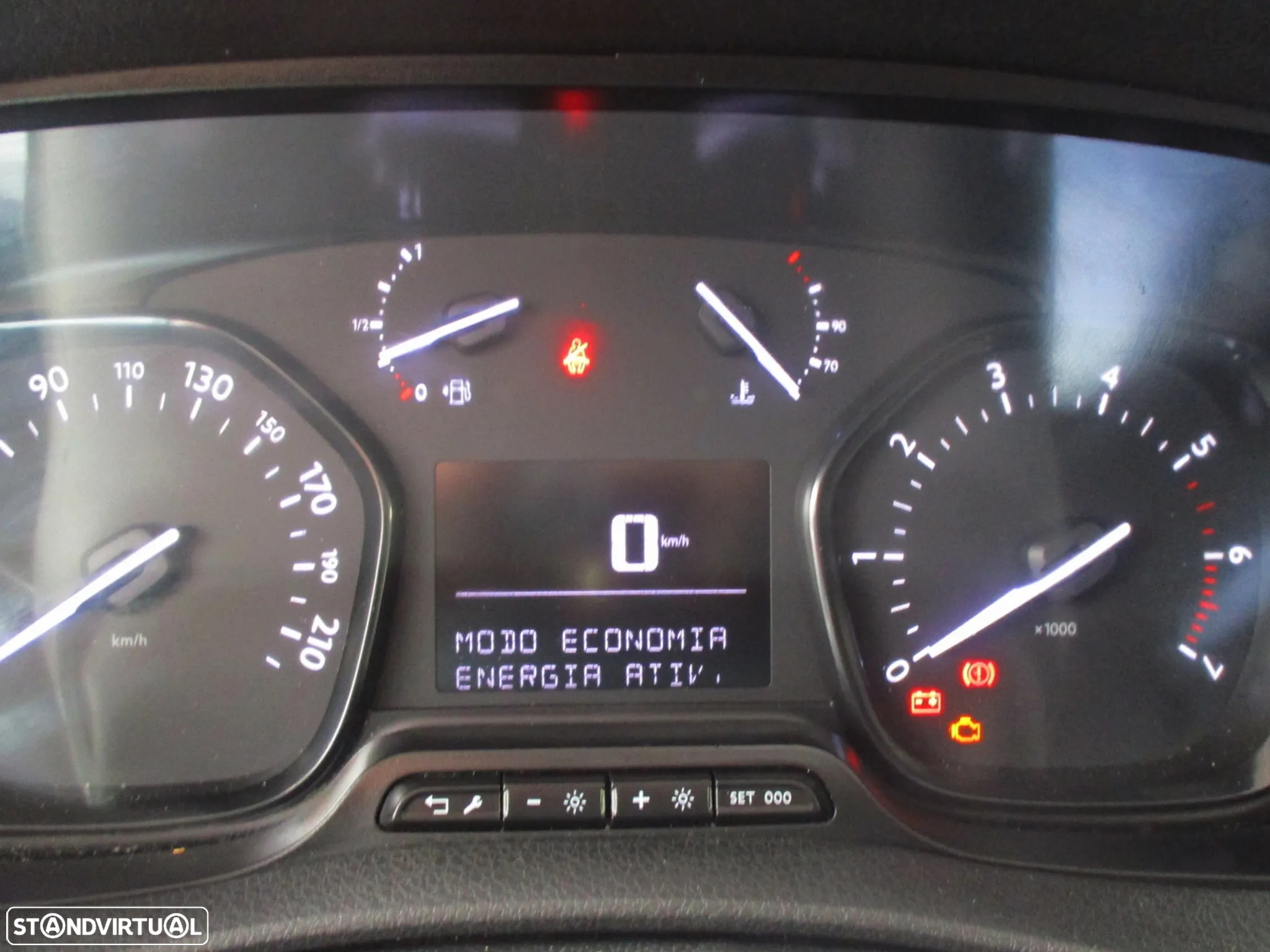 Toyota Proace Verso 1.5 D-4D L2 1.2T Comfort 5L - 22