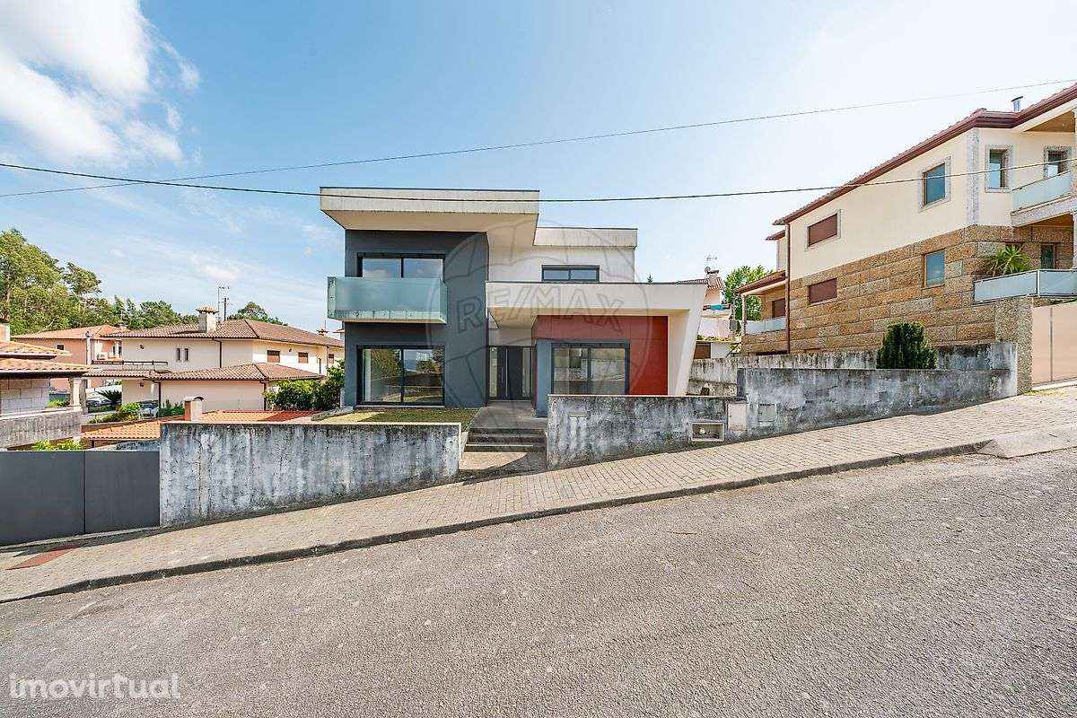 Moradia T3 para venda - Grande imagem: 2/44