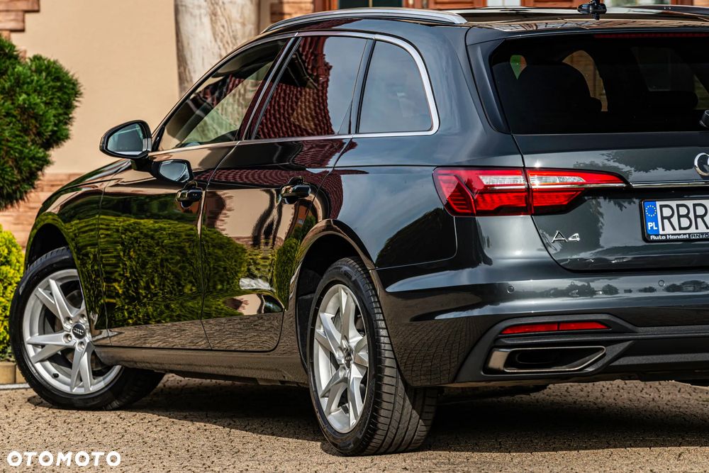 Audi A4 Avant 2.0 TDI ultra S tronic design - 15