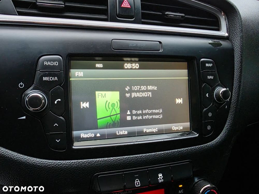 Kia Ceed 1.6 CRDi L Business Line DCT - 29