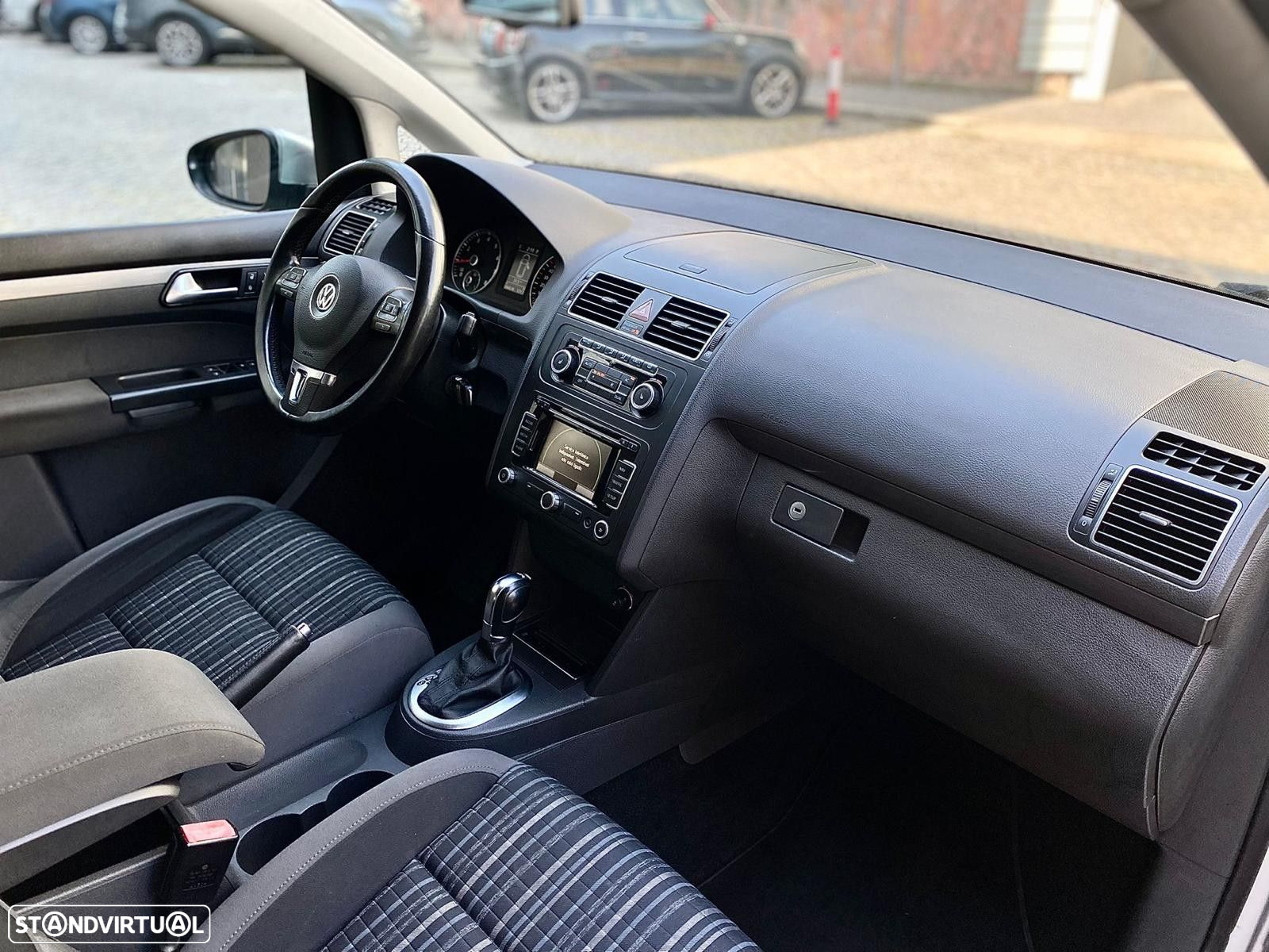VW Touran 1.4 TSI EcoFuel DSG Comfortline - 29