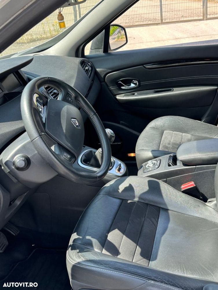 Renault Scenic - 6