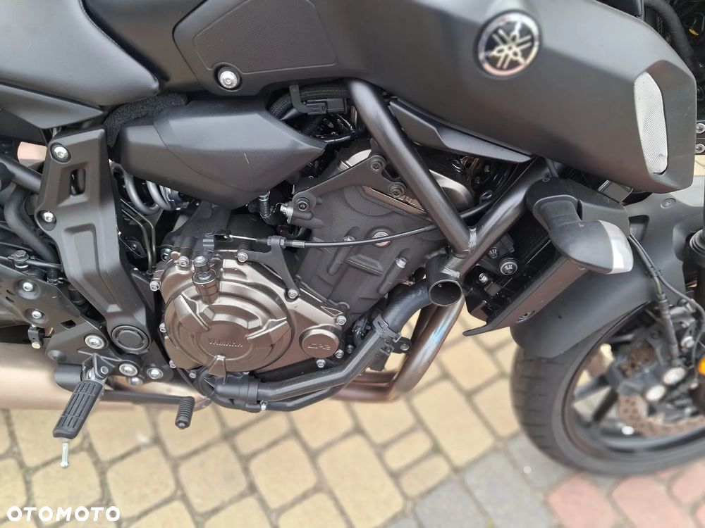 Yamaha MT - 6