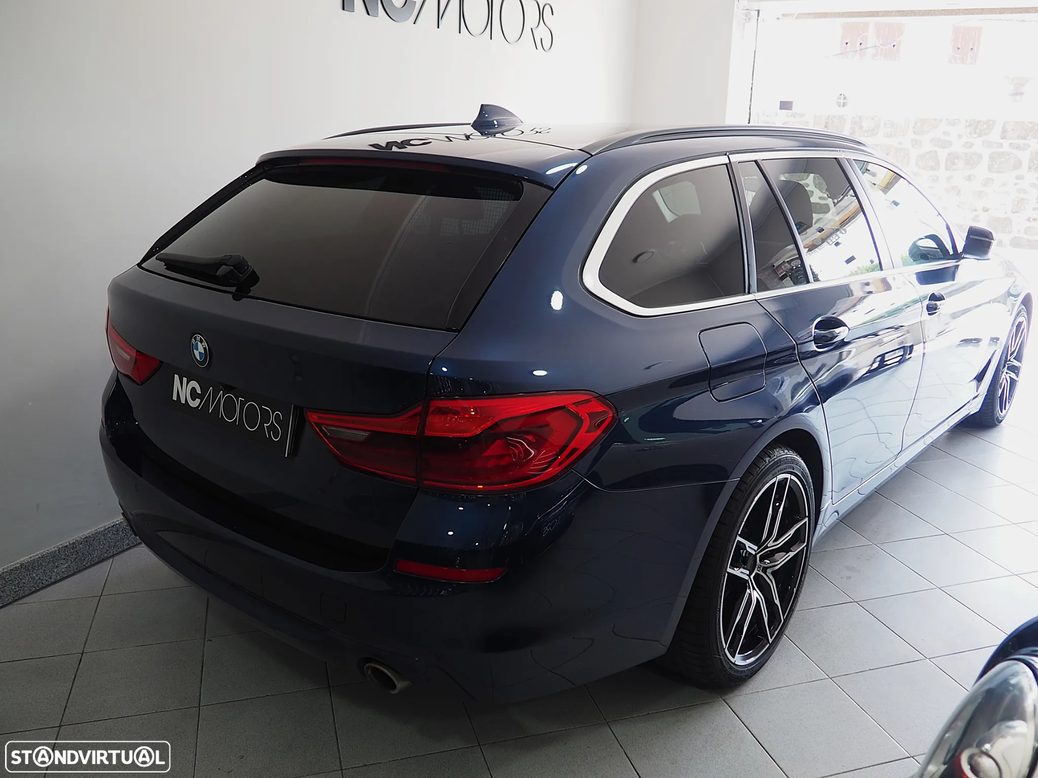 BMW 520 d xDrive Line Luxury Auto - 8