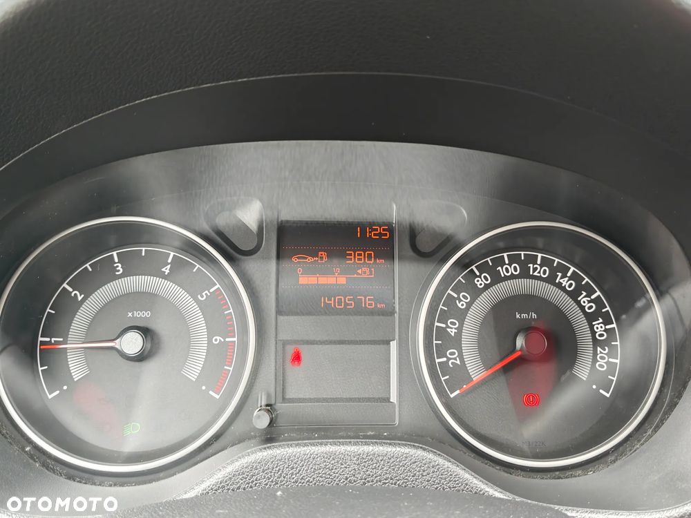 Peugeot 301 1.2 VTi/Pure Tech Allure - 20
