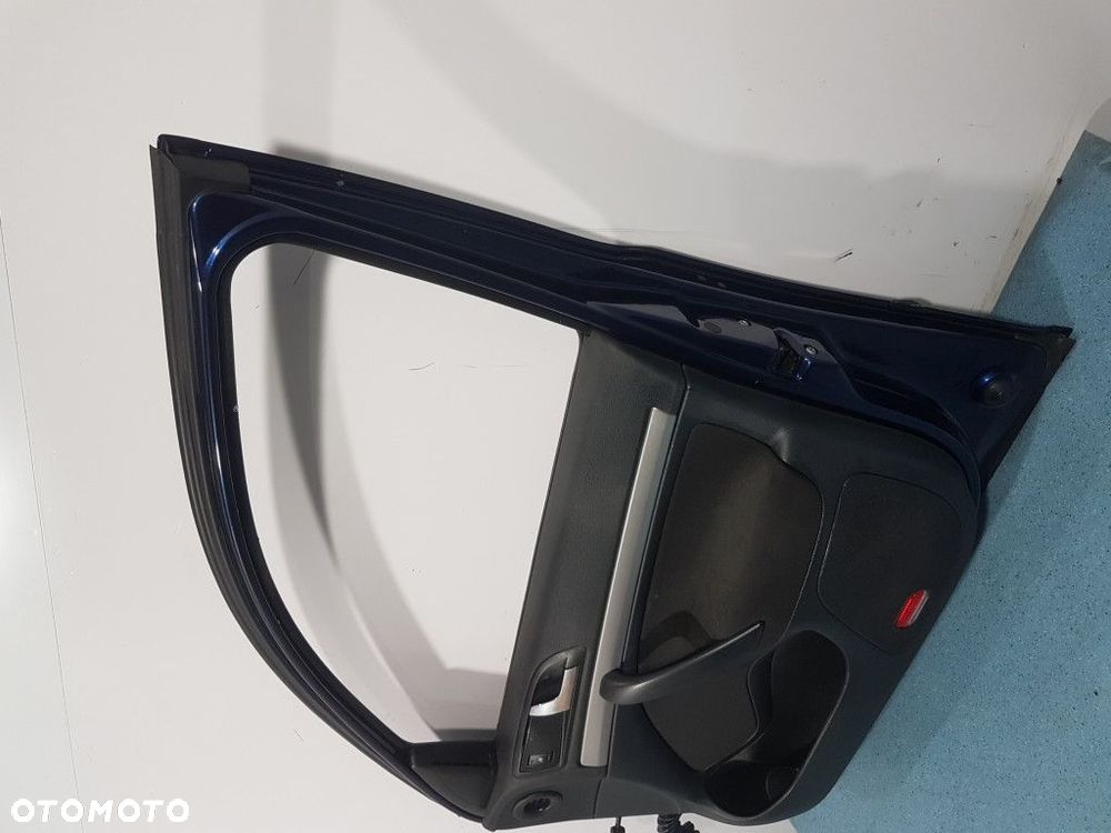 SKODA OCTAVIA II LIFTDRZWI PRZÓD PRAWE 9462 - 11