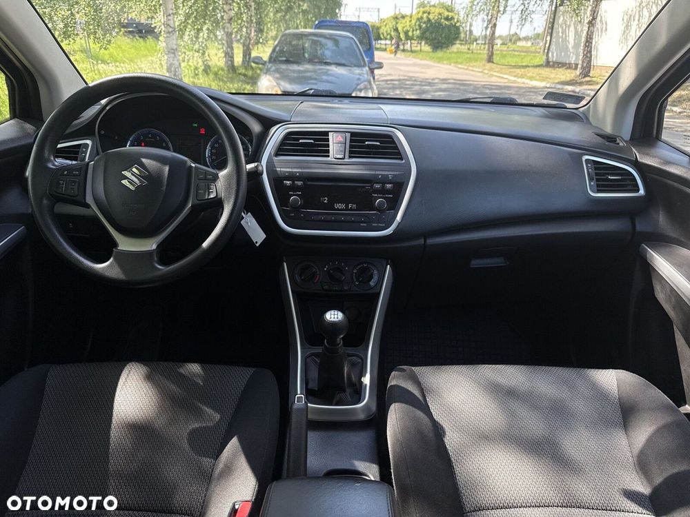 Suzuki SX4 S-Cross 1.6 Comfort - 10