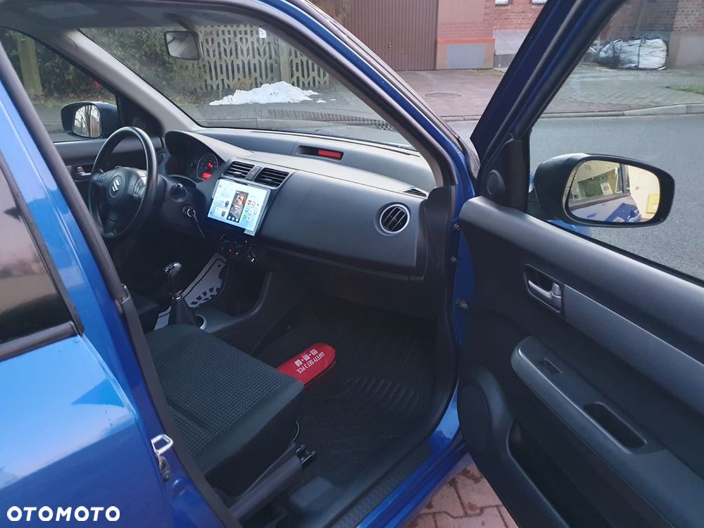 Suzuki Swift 1.3 Comfort+ - 18