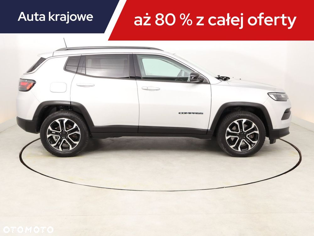 Jeep Compass - 8