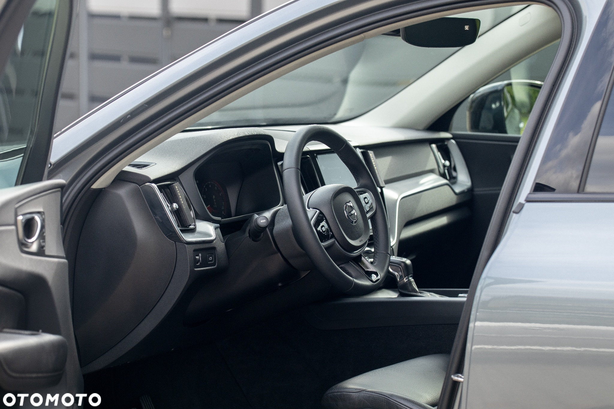 Volvo XC 60 T6 AWD Geartronic Momentum - 15