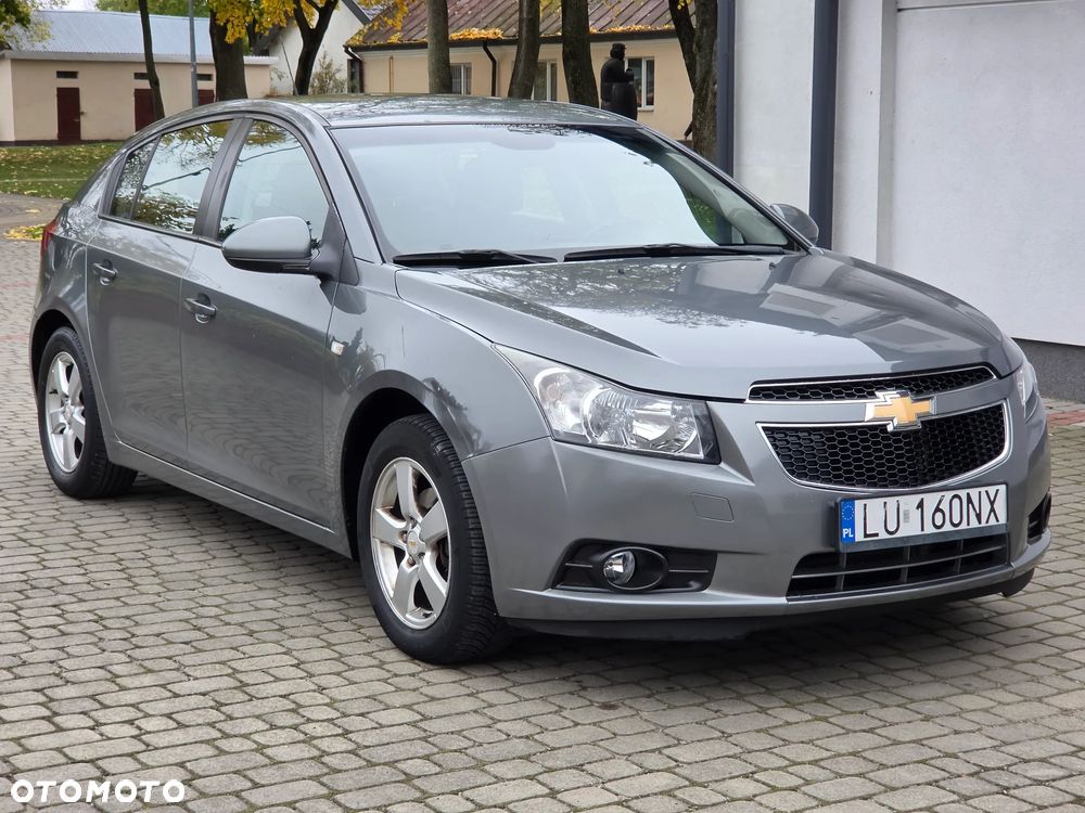 Chevrolet Cruze 2011 photo 4