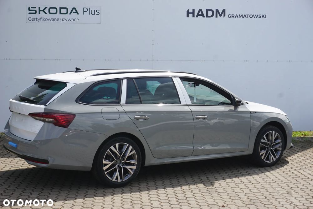 Skoda Octavia 1.5 TSI mHEV Sportline DSG - 2