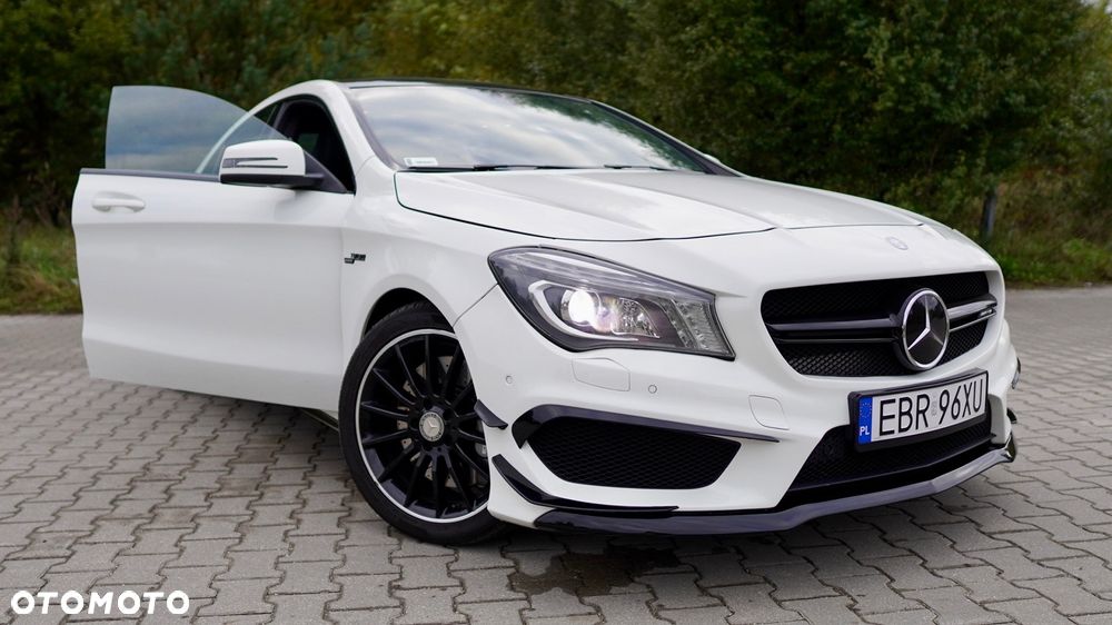 Mercedes-Benz CLA ver-45-amg-4--matic - 1
