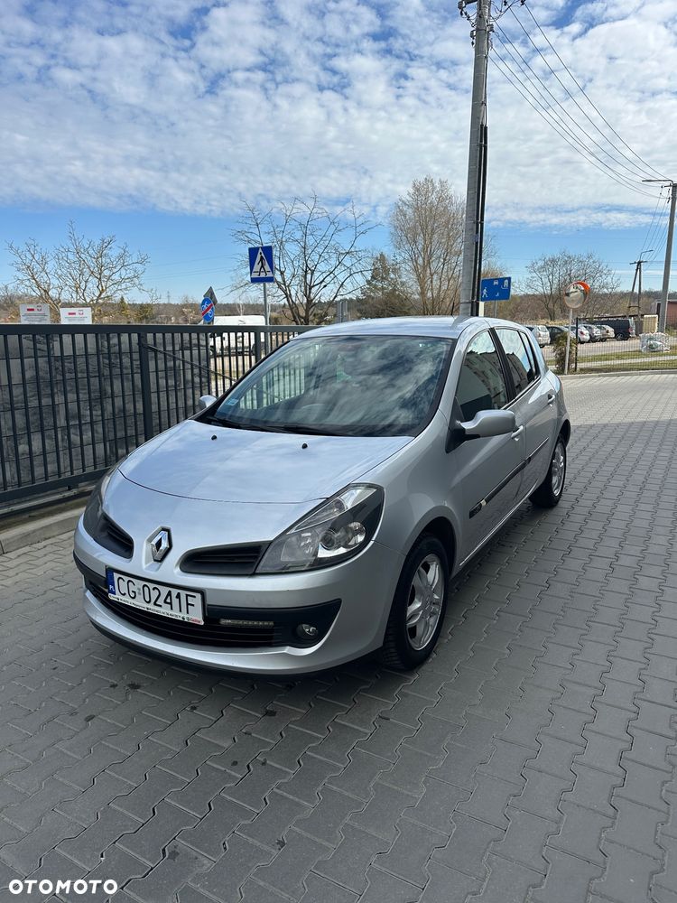 Renault Clio 1.5 dCi Extreme - 2