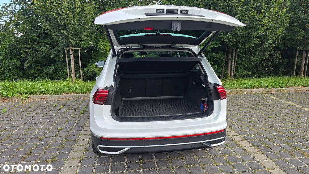 Volkswagen Tiguan 1.5 TSI EVO Elegance DSG - 9