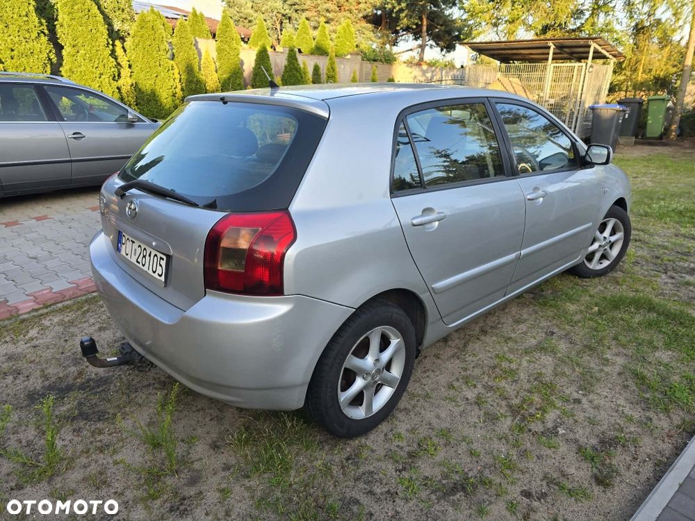 Toyota Corolla - 3