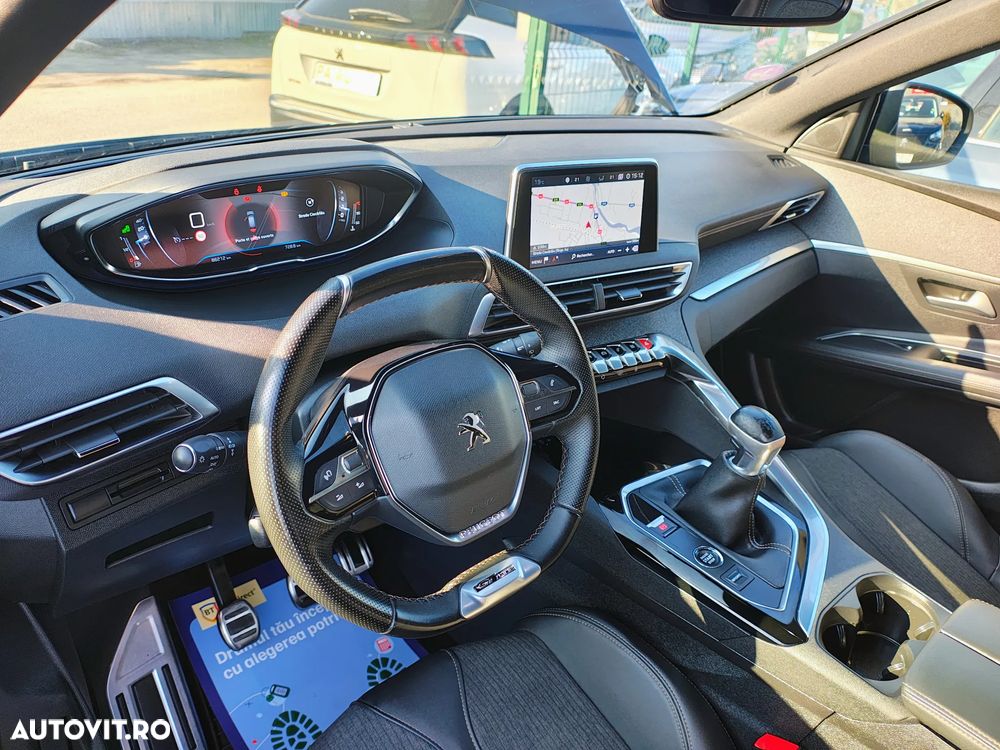 Peugeot 3008 1.2 PureTech Turbo S&S GT-Line - 17