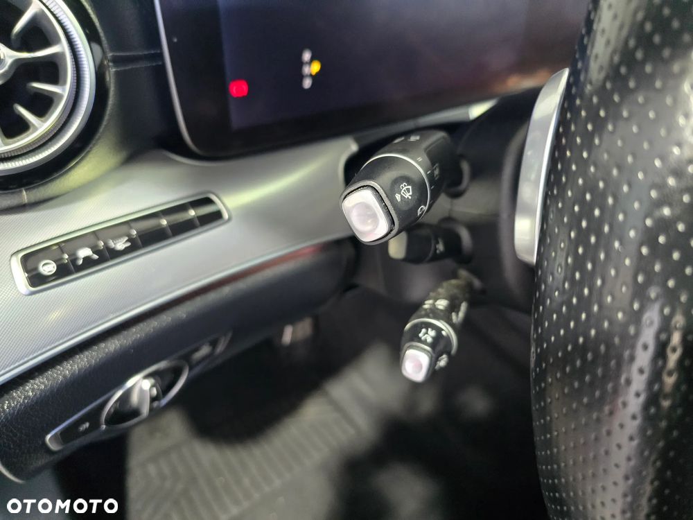 Mercedes-Benz Klasa E 200 Coupe 9G-TRONIC AMG Line - 13