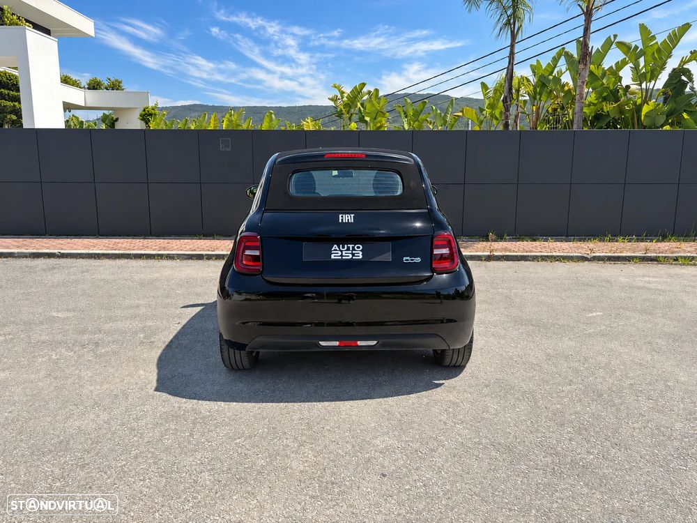 Fiat 500e 42kWh — fotografia 7
