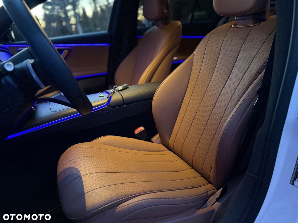 Mercedes-Benz Klasa E 220 d AMG - 21