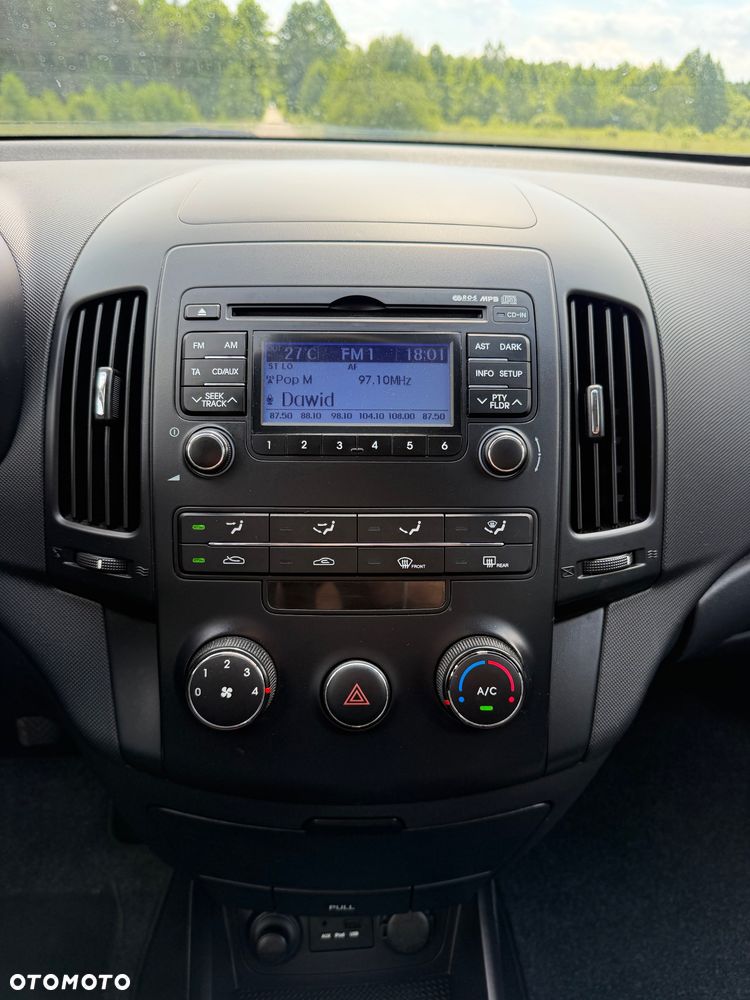 Hyundai i30 i30cw 1.4 Edition 20 - 14