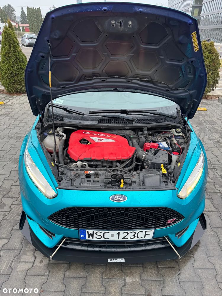 Ford Fiesta 1.6 EcoBoost ST - 26