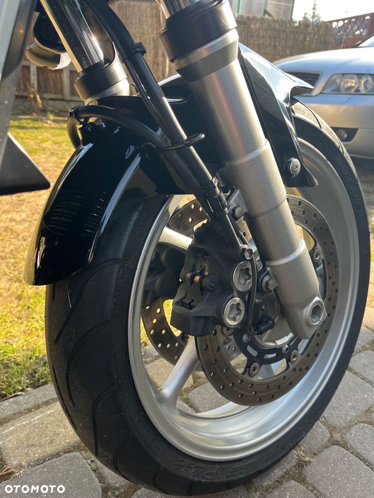 Yamaha FZ6 - 18
