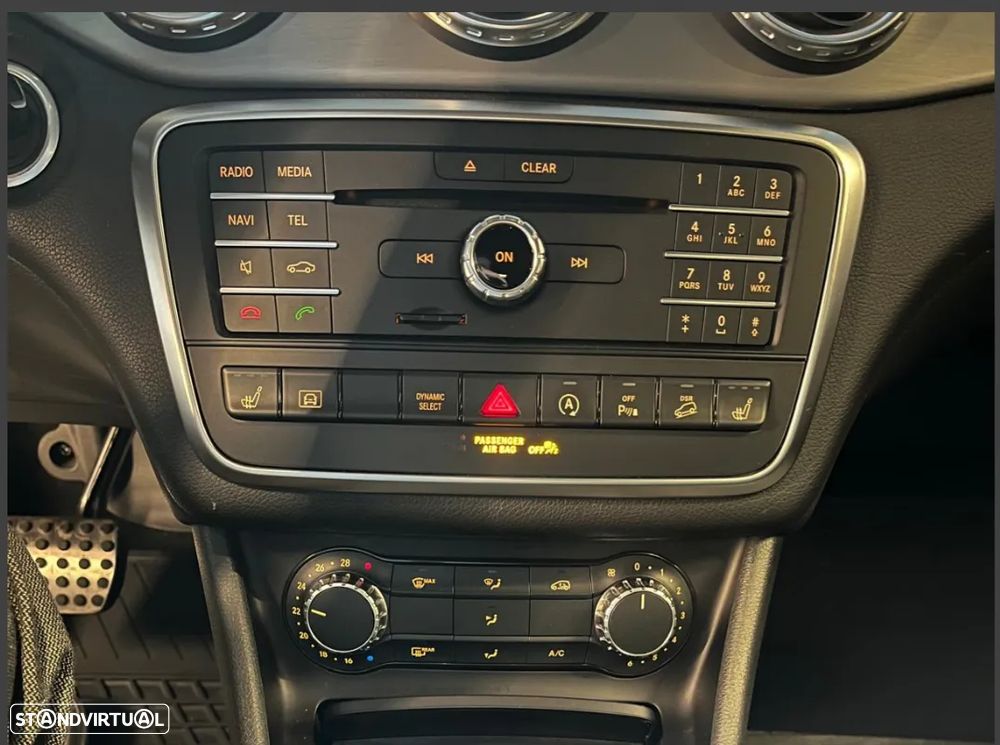 Mercedes-Benz GLA 220 CDI 4Matic 7G-DCT AMG Line - 10