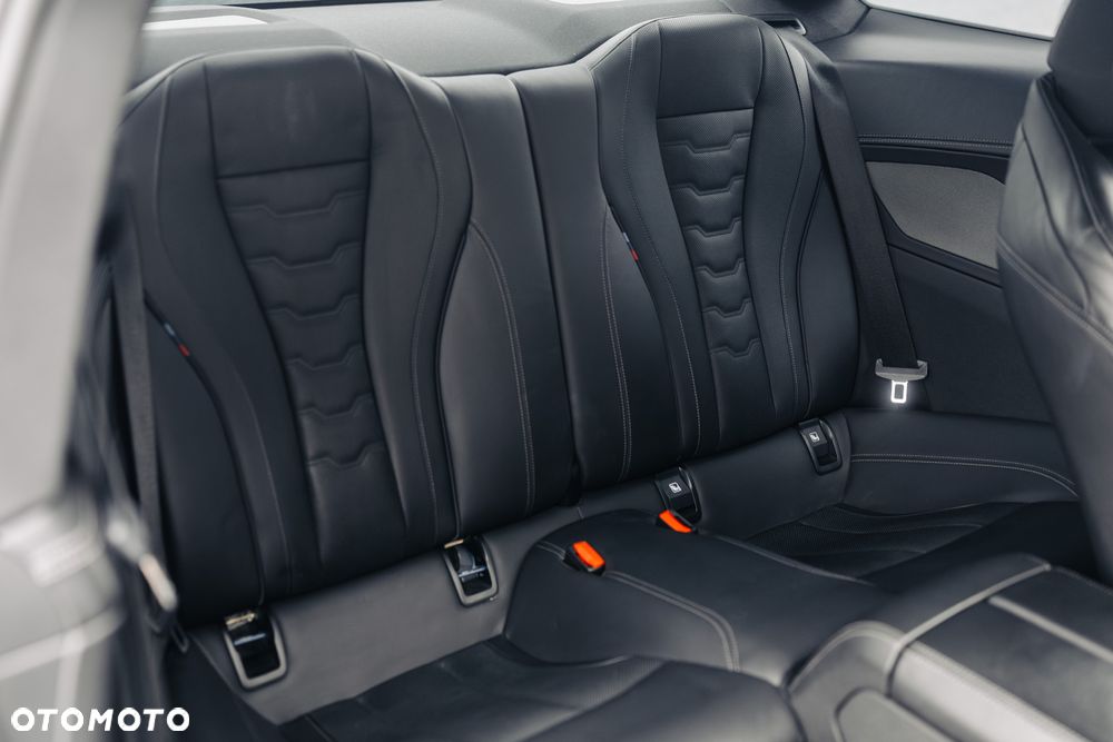 BMW Seria 8 840d xDrive - 24