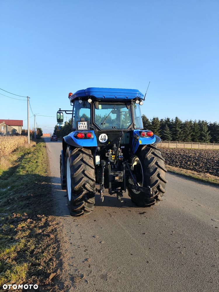 New Holland TD5.105 - 3