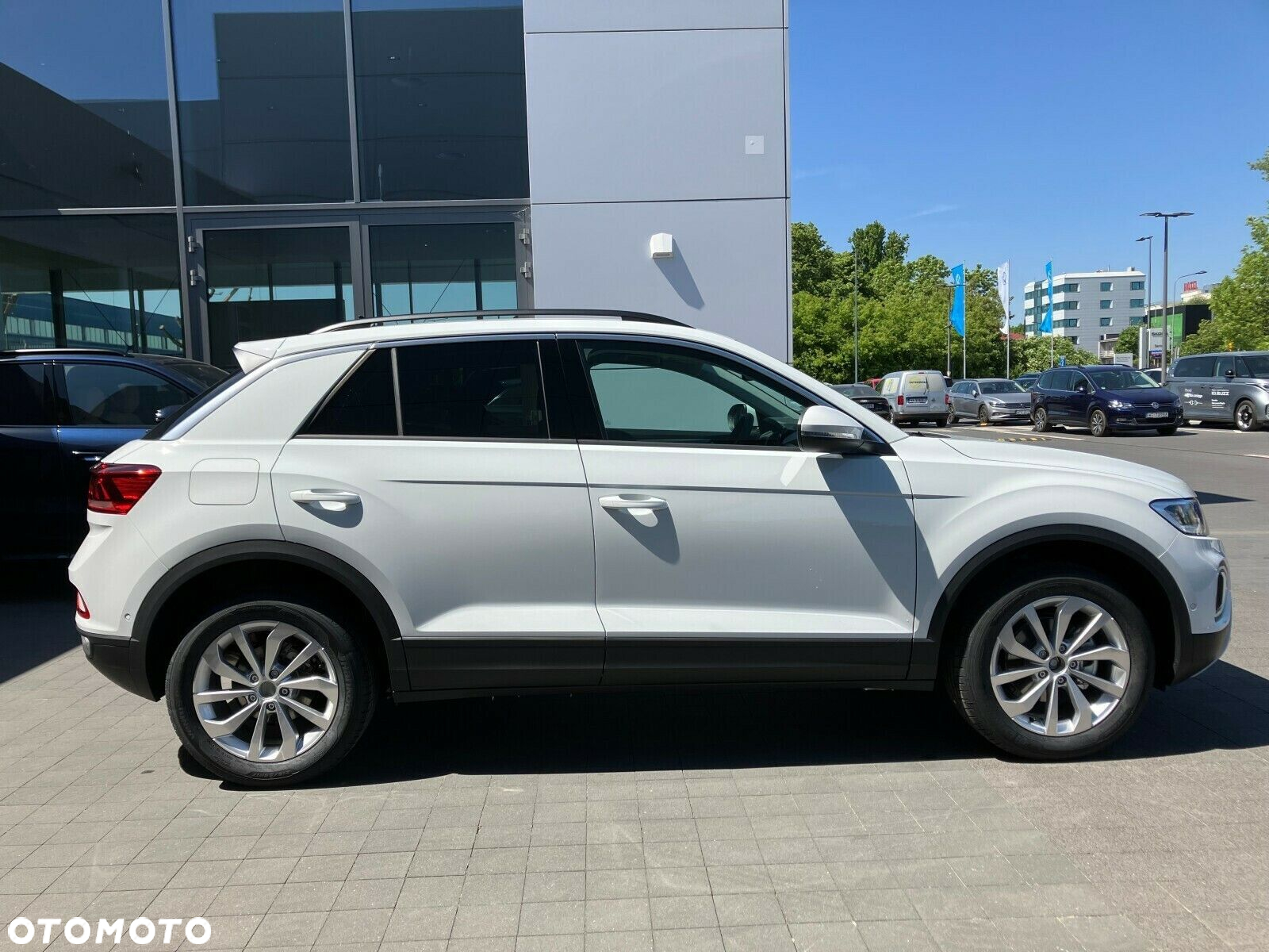 Volkswagen T-Roc - 7