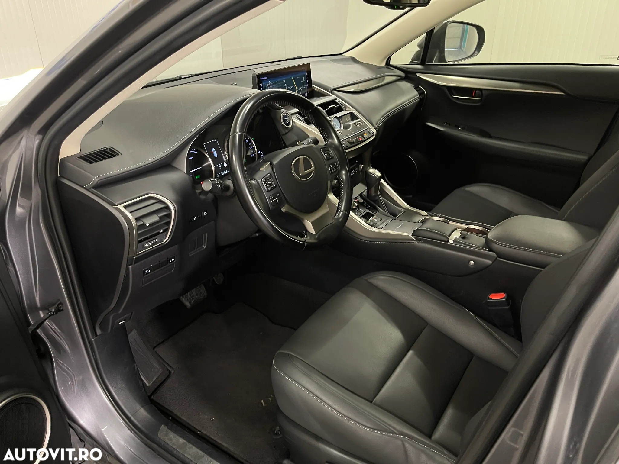 Lexus Seria NX 300h AWD Business Plus - 5