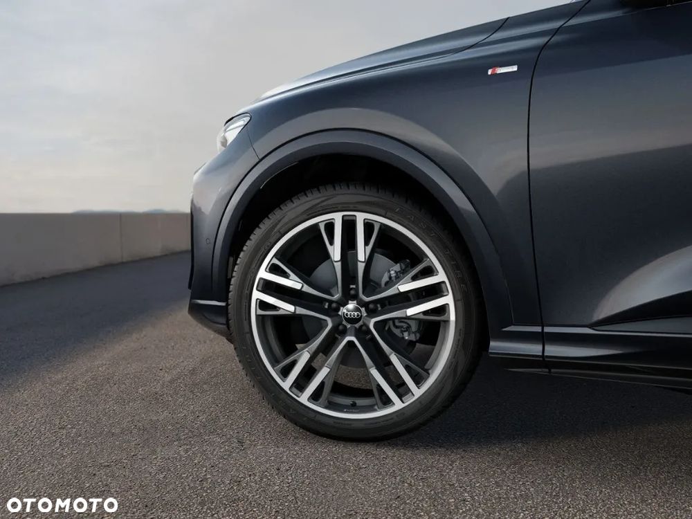Audi Q5 TFSI mHEV 150 kW Quattro S tronic - 12