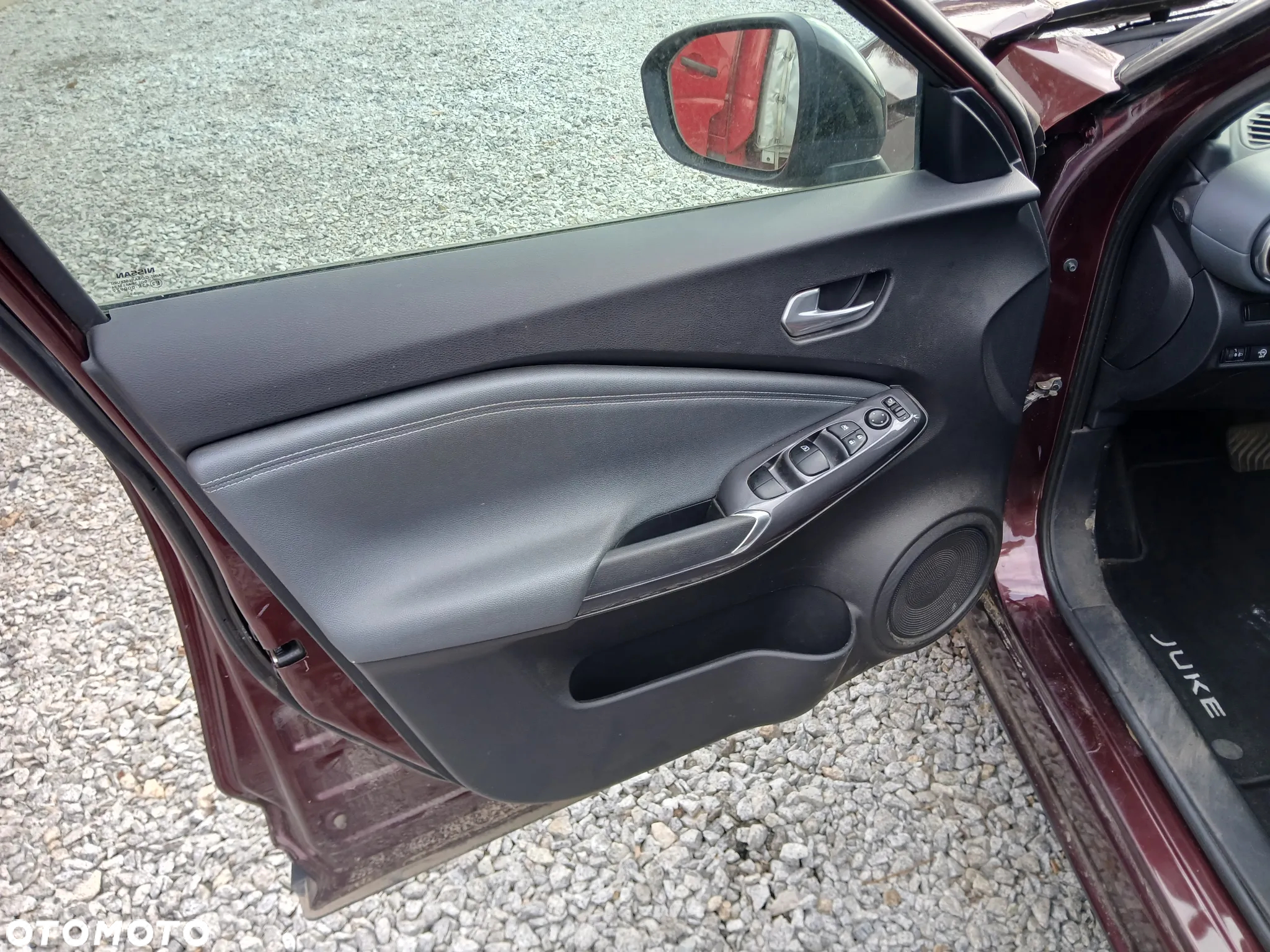 Nissan Juke 1.0 DIG-T N-Connecta DCT - 13