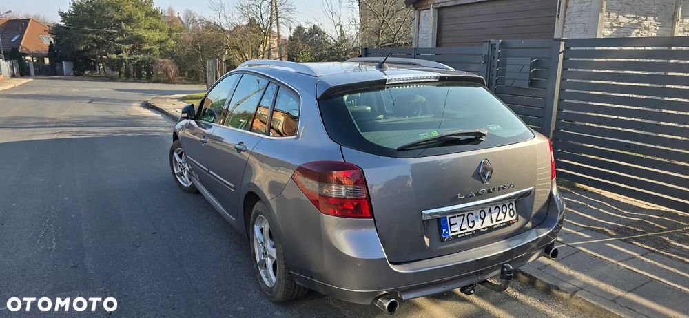 Renault Laguna 2.0 dCi FAP Initiale - 4