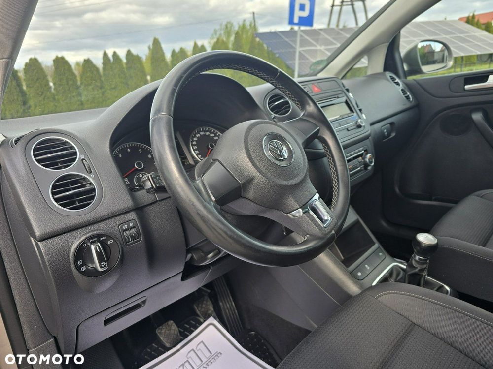 Volkswagen Golf Plus - 15