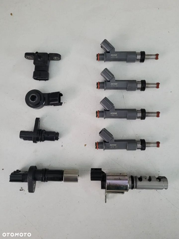 WTRYSKIWACZE CZUJNIK FAZ ROZRZĄDU TOYOTA CHR 1.8 HSD - 1