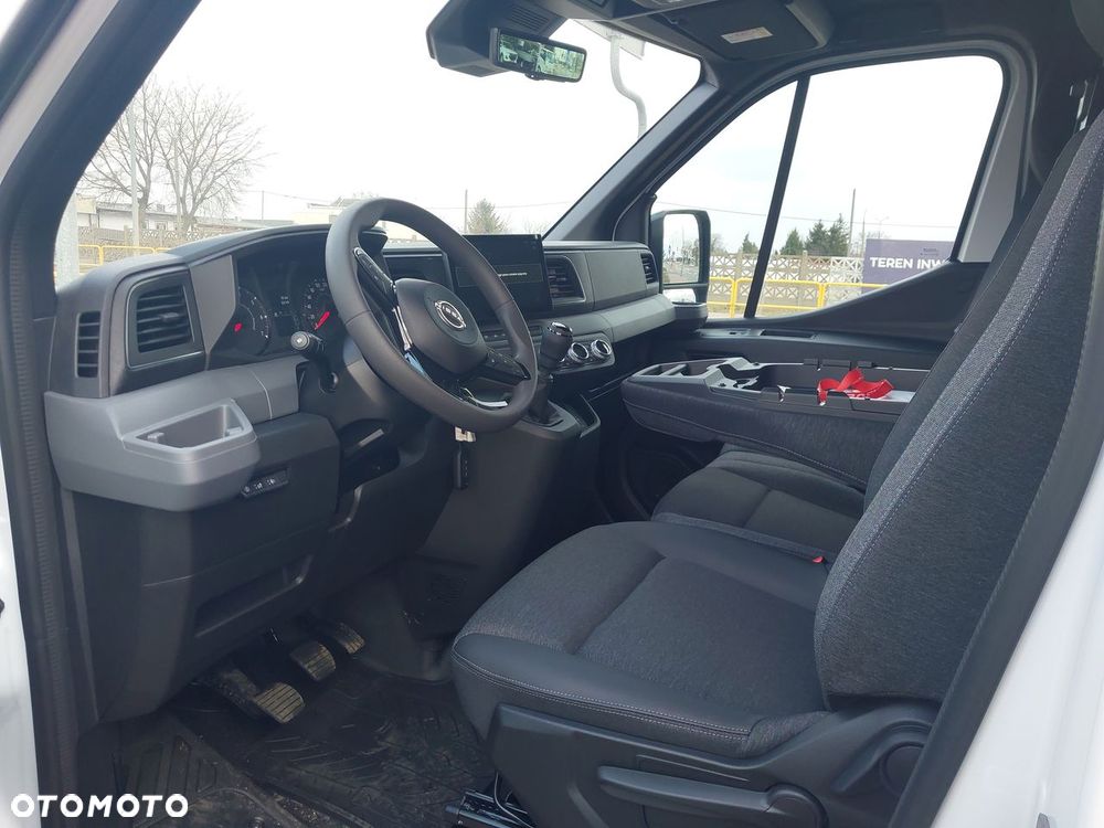 Nissan Interstar Van L3H2 Business Plus - 17