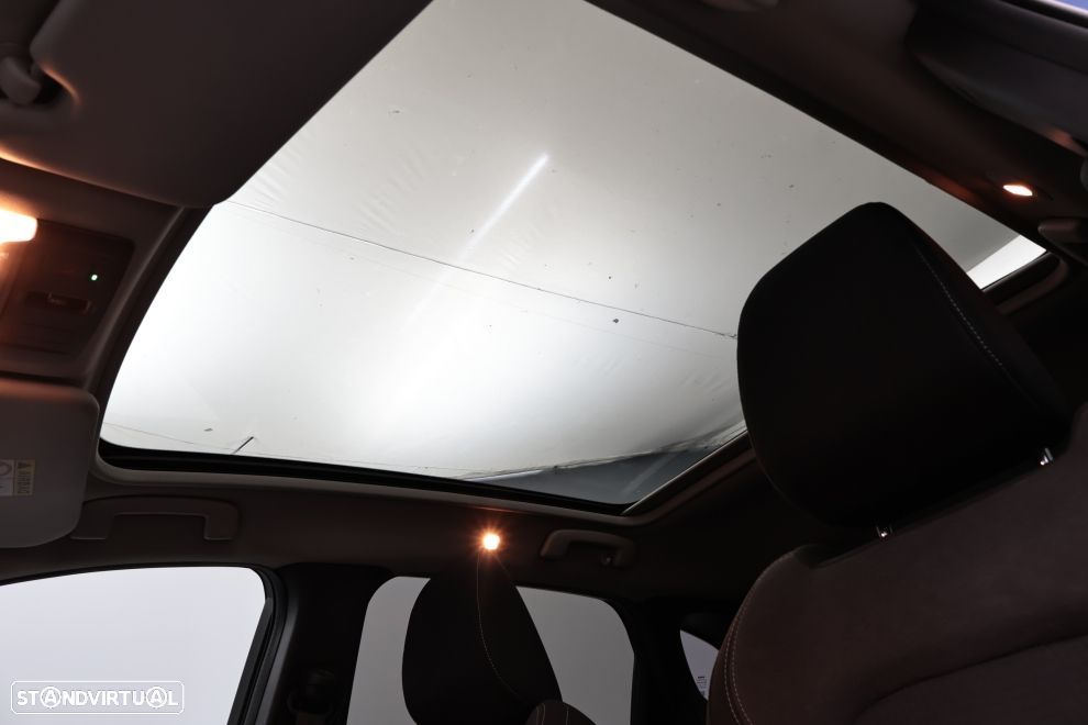 Nissan Qashqai 1.3 DIG-T N-Connecta Xtronic - 17