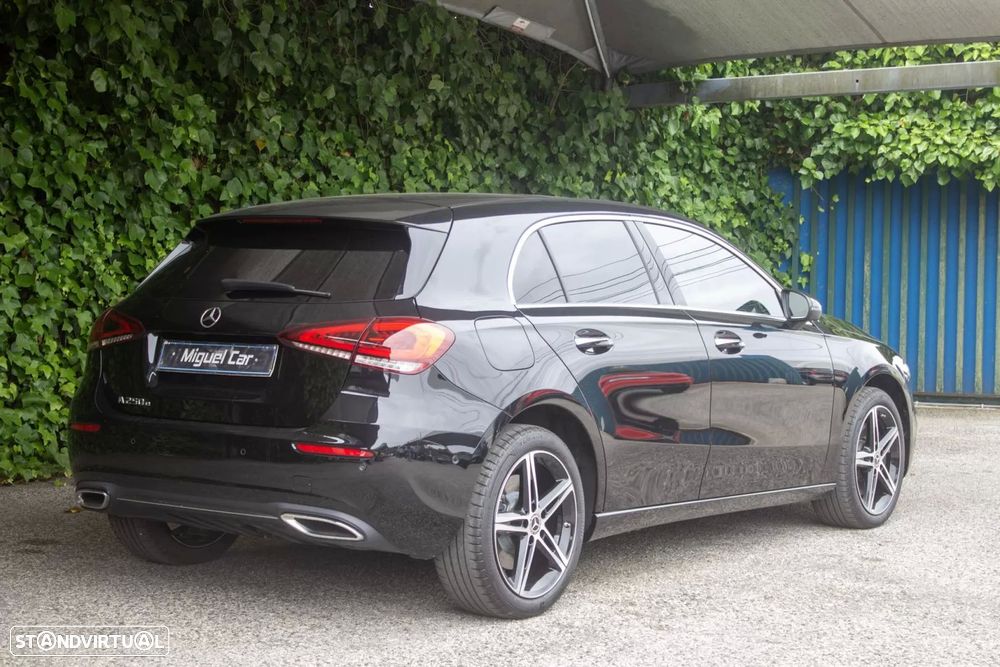Mercedes-Benz A 250 e AMG Line - 9