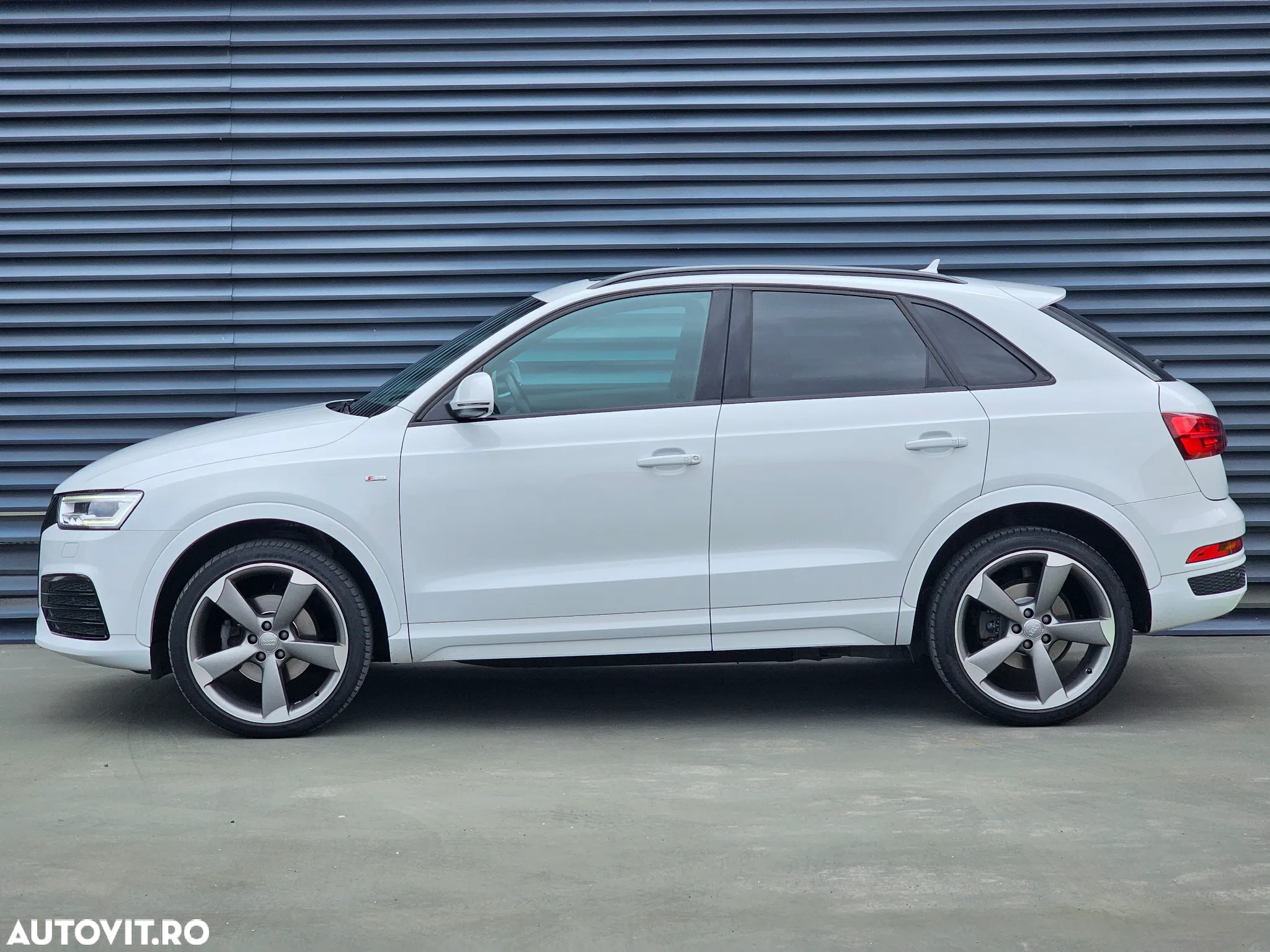 Audi Q3 2.0 TDI Quattro Stronic Sport - 14