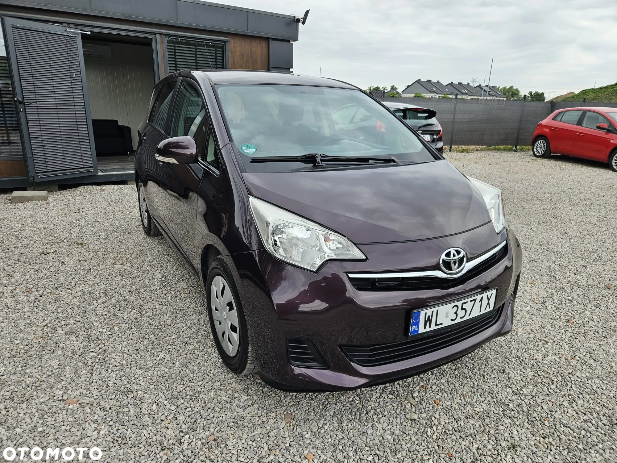 Toyota Verso S 1.33 VVT-i Life - 12
