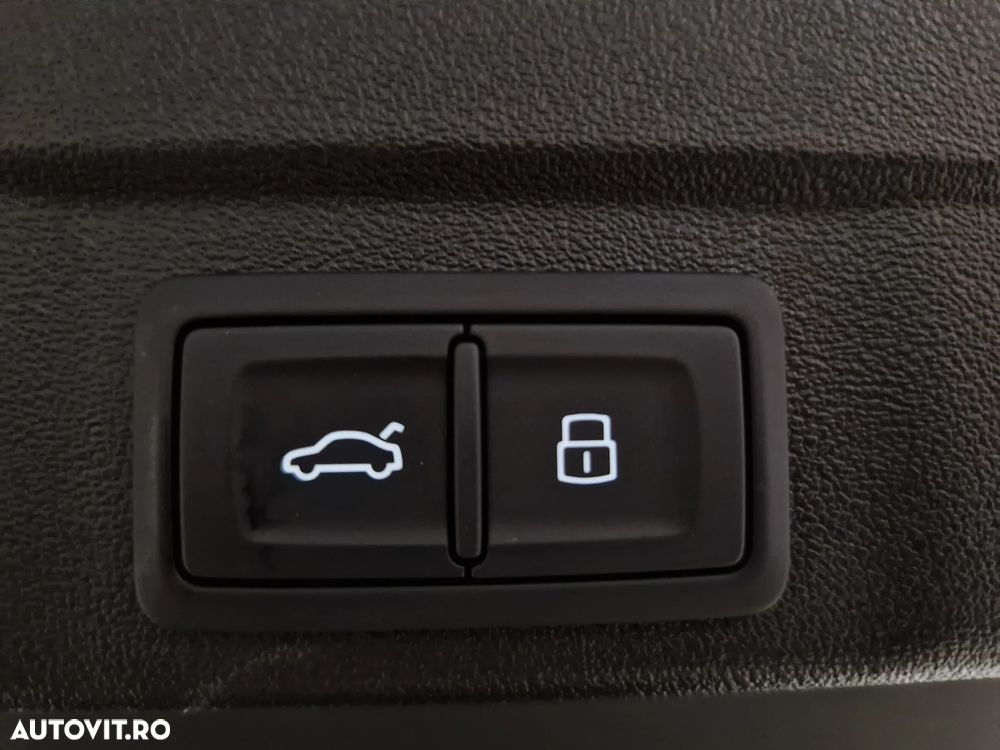 Audi A5 40 TFSI quattro S tronic - 32