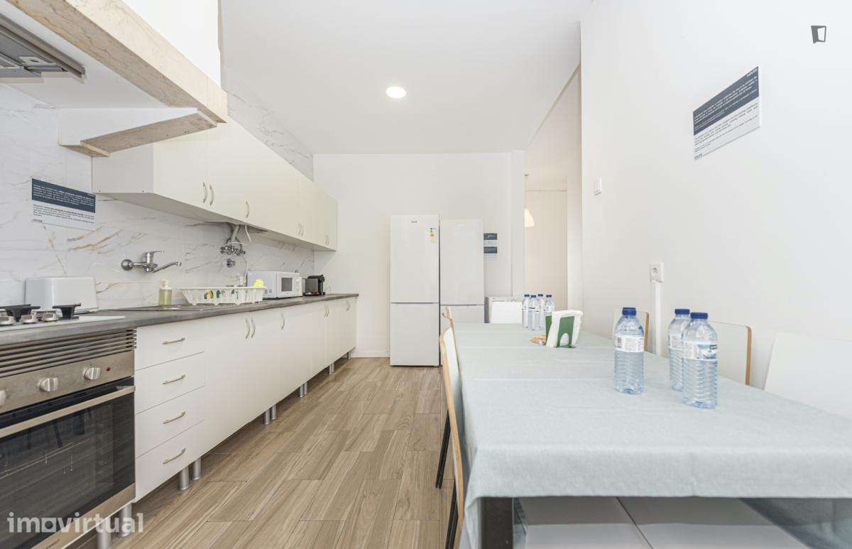 Quarto - localizado em Lapa Lisbon - Grande imagem: 4/20
