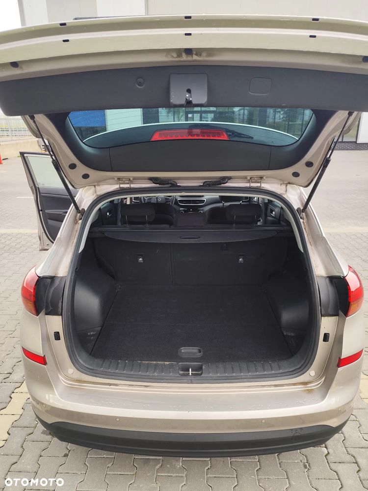 Hyundai Tucson 1.6 GDi Comfort 2WD - 10