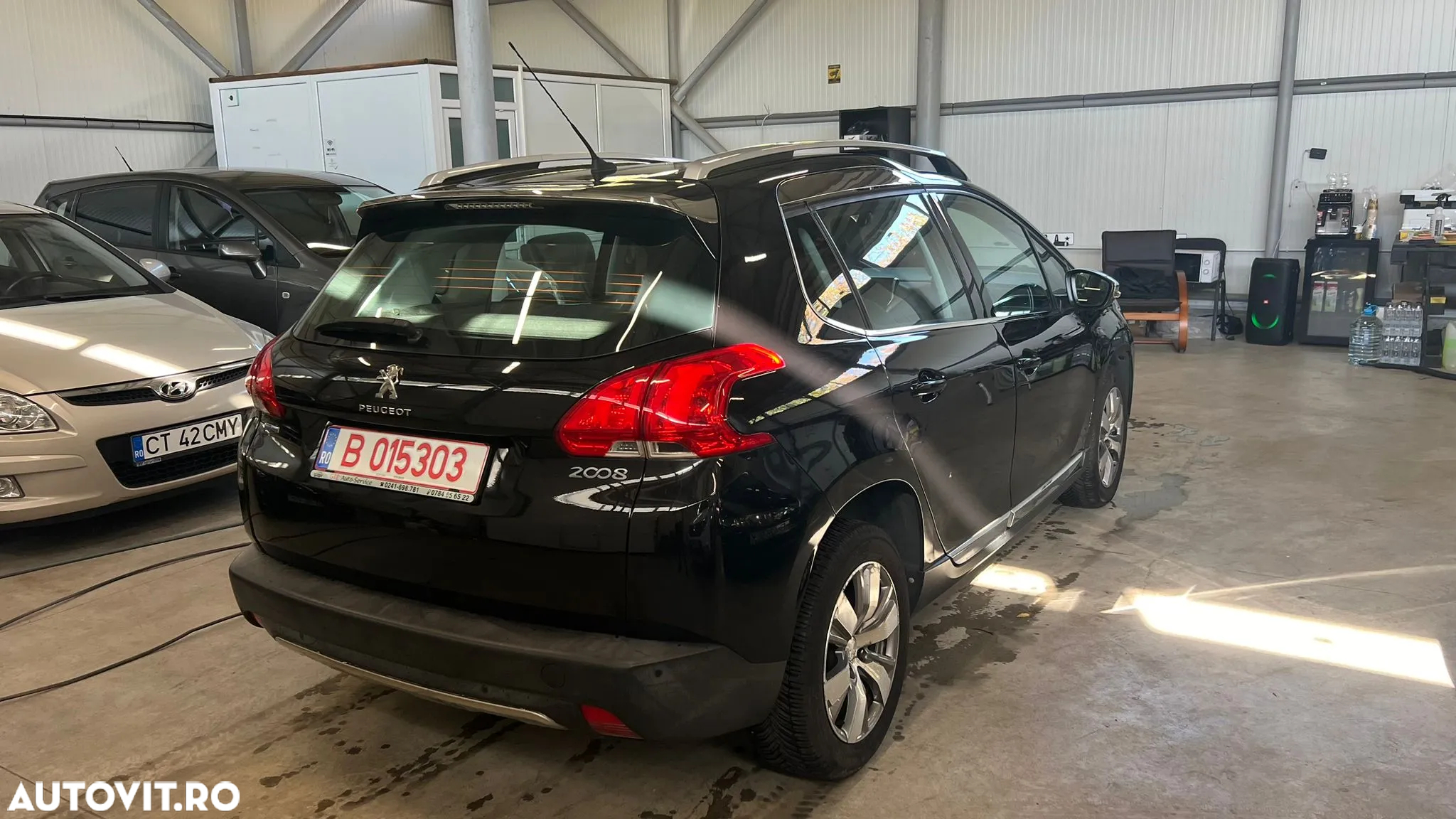 Peugeot 2008 PureTech 110 Stop&Start Active - 4
