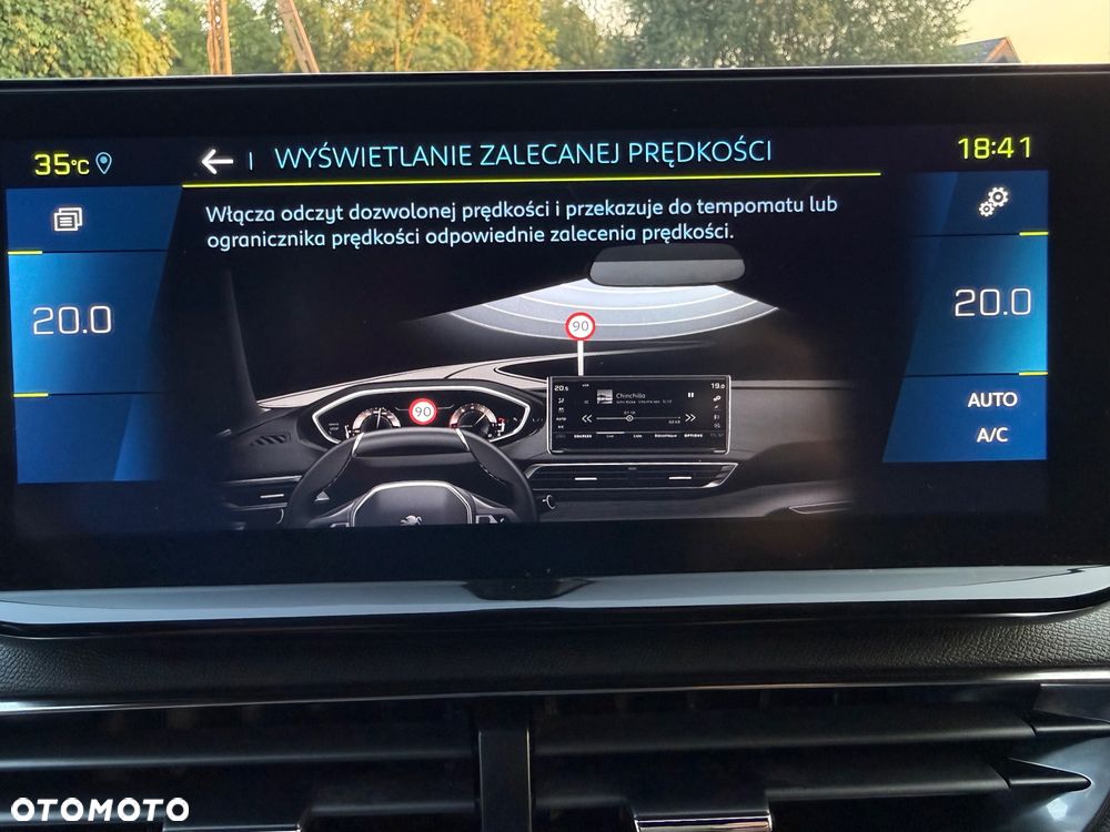 Peugeot 3008 225 e-EAT8 Allure - 26
