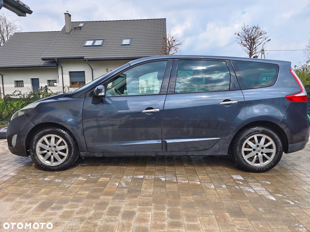 Renault Scenic 1.9 dCi Privilege - 6